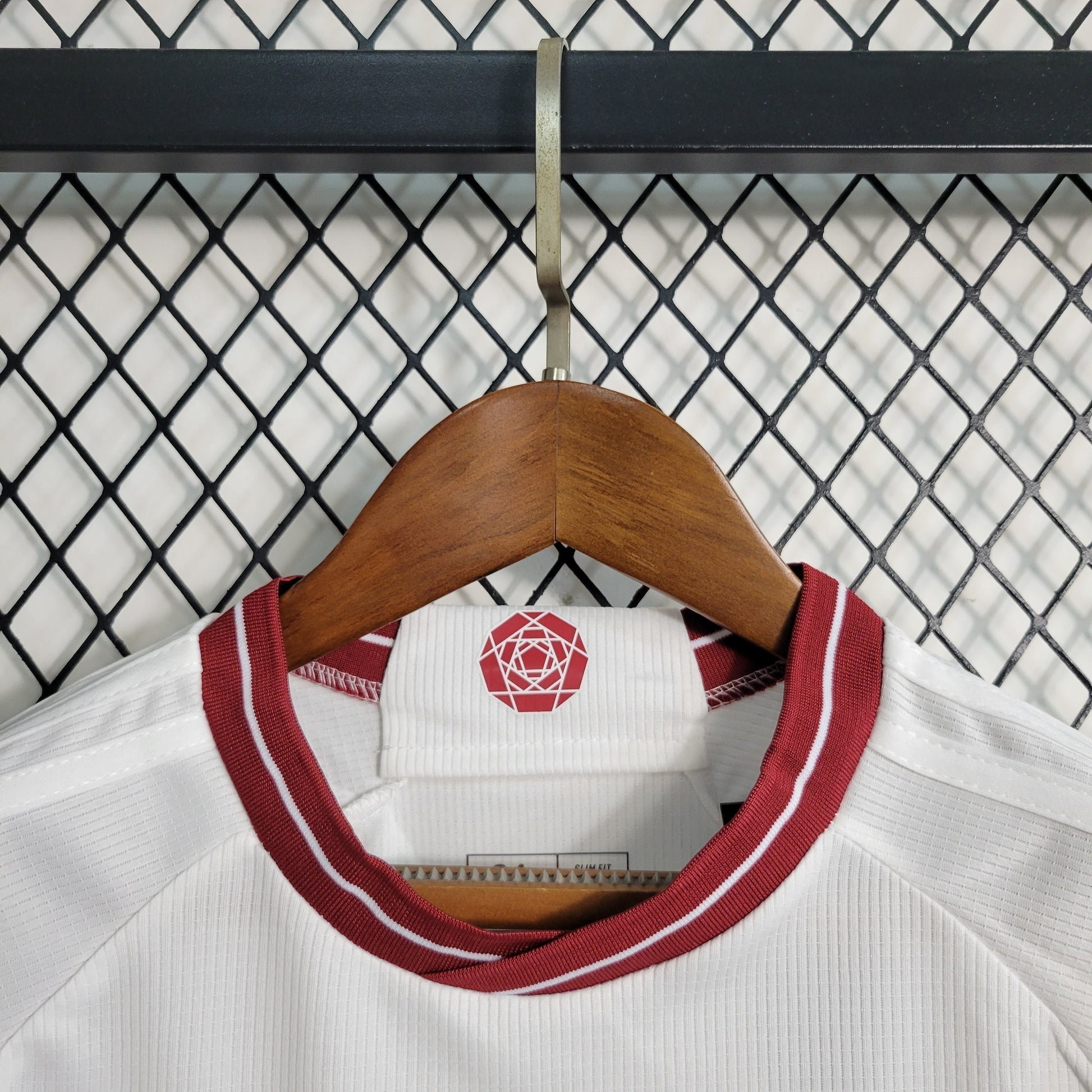 Manchester United 2024/25 Away Jersey – White Heritage Edition