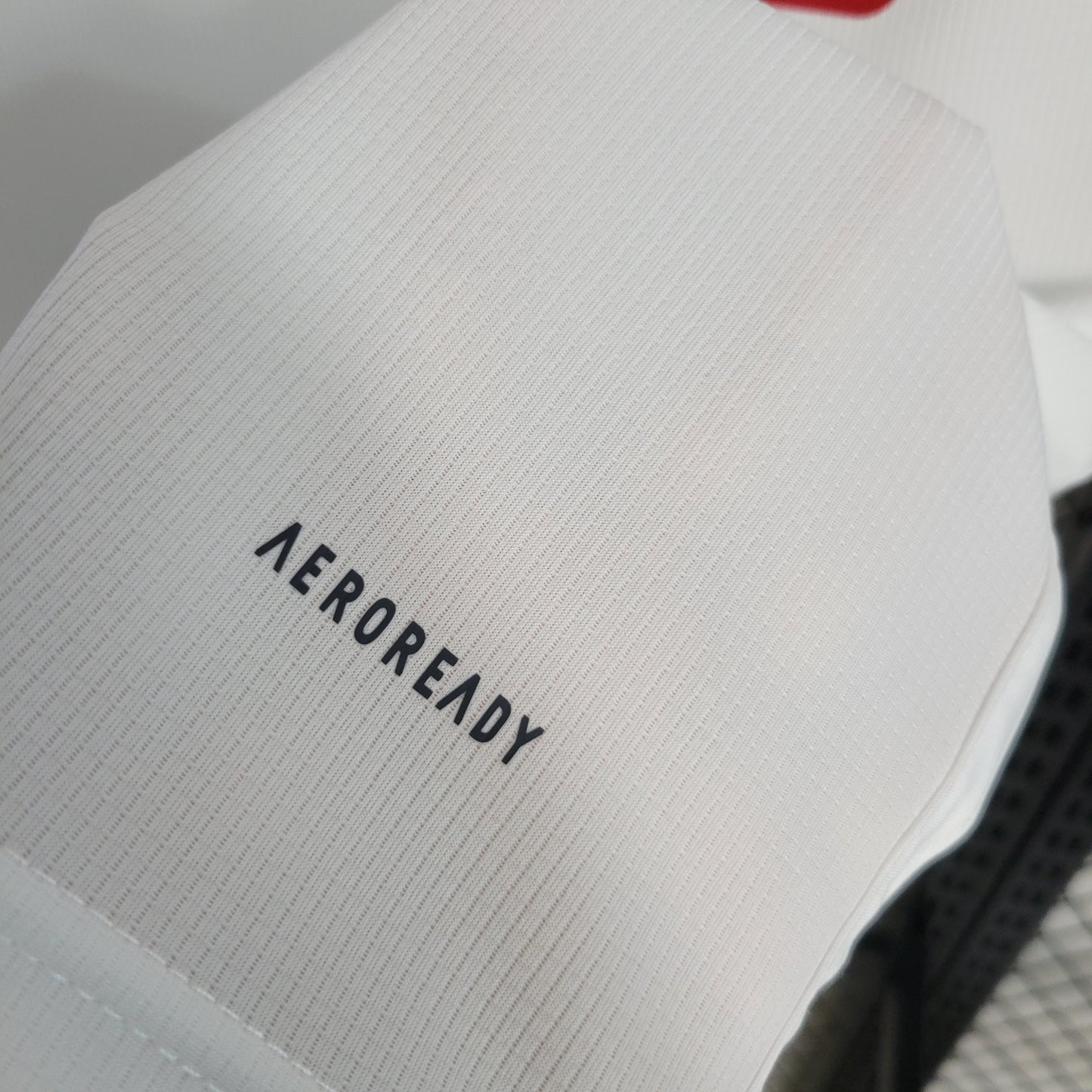 Manchester United 2024/25 Away Jersey – White Heritage Edition