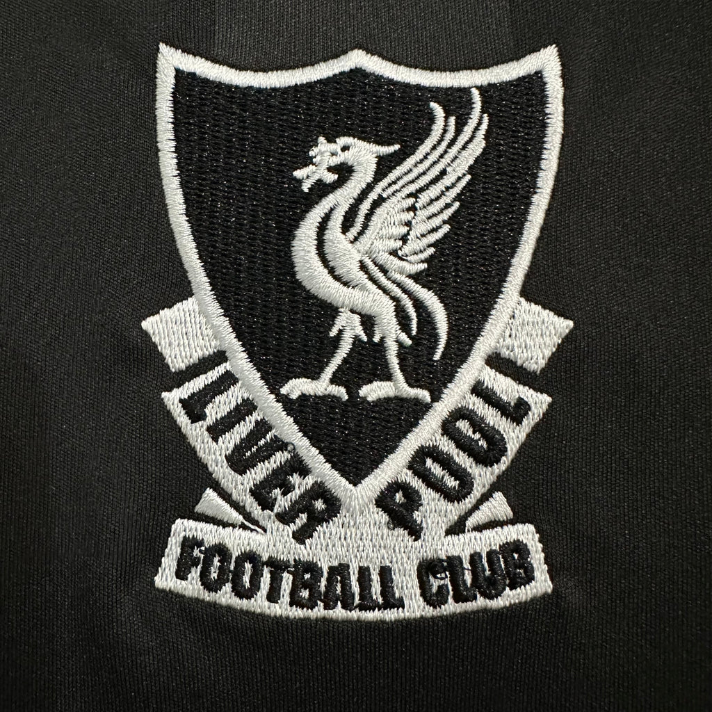 Liverpool Retro Kit – Black & White Edition