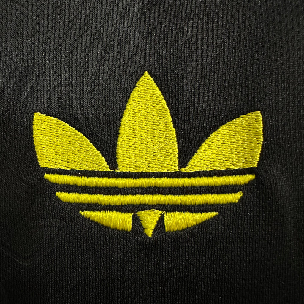 Manchester United Third Kit 2024/25 – Black & Yellow Edition
