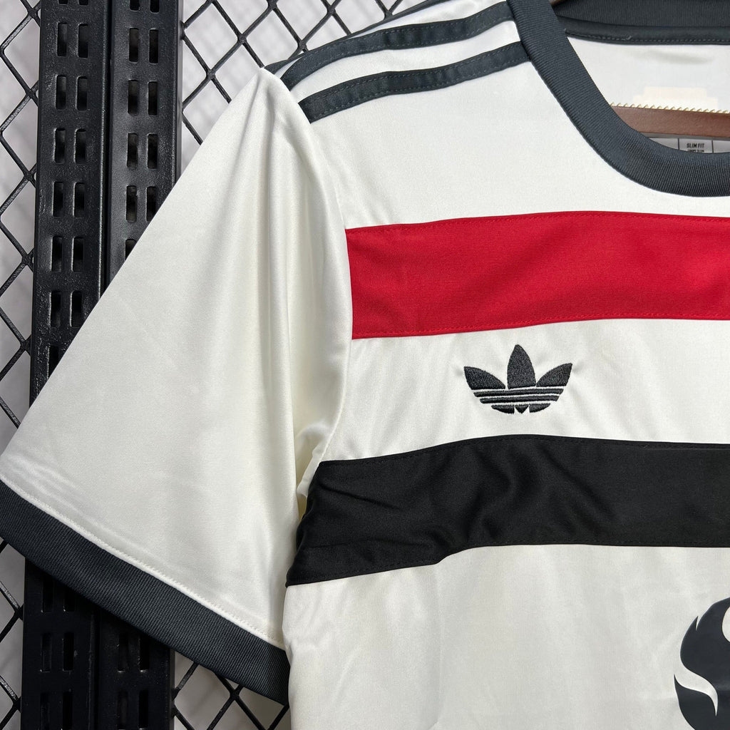 Manchester United x Snapdragon 2024/25 Special Edition Jersey