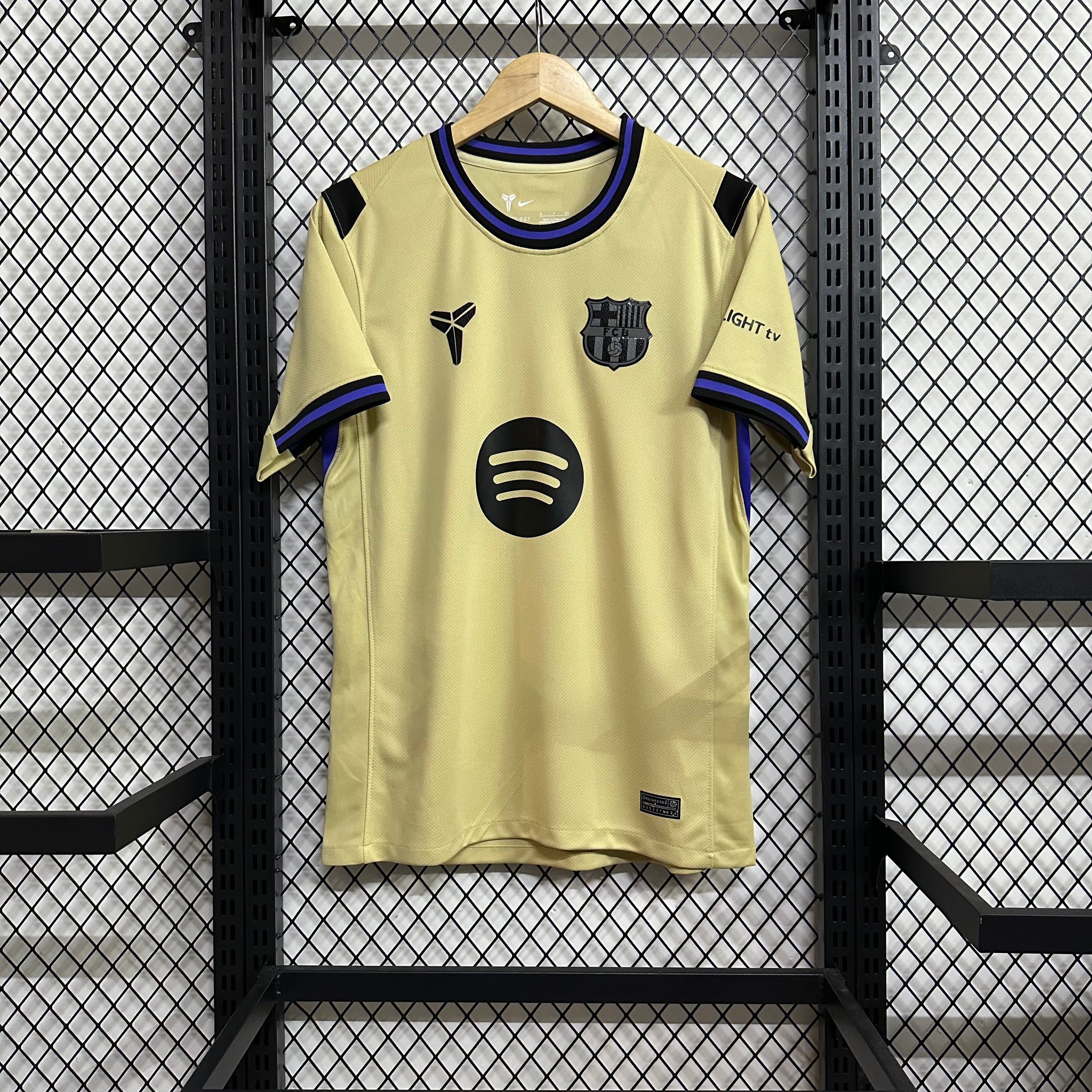 FC Barcelona Away Kit 2024/25 – Gold Kobe Tribute Edition