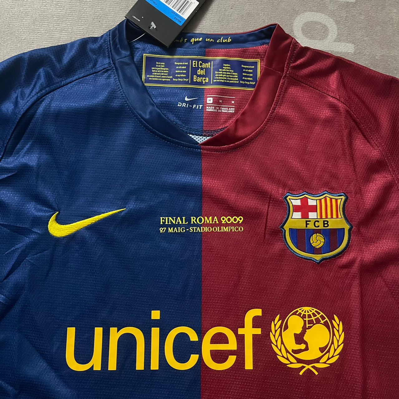 Lionel Messi Barcelona 2009 Roma Final Retro Jersey