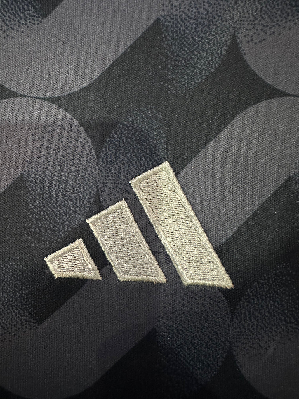 Real Madrid Away Kit 2024/25 – Dark Grey & Yellow Edition