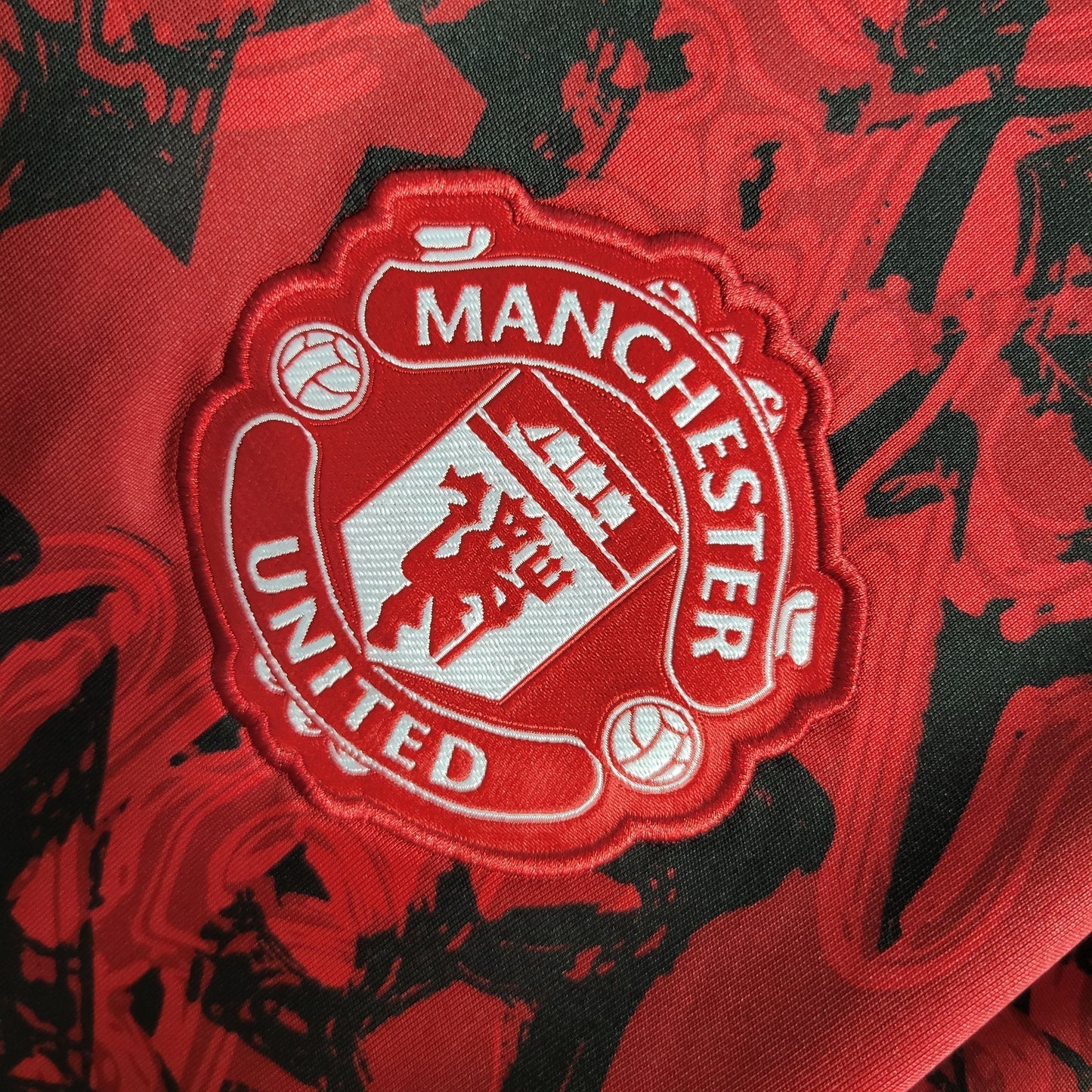 Manchester United 2024/25 Pre-Match Jersey – Red Camo Edition